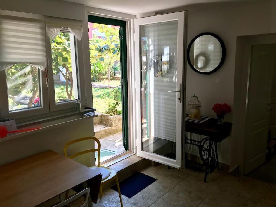 Garden Cozy Apartment Zadar Exterior photo